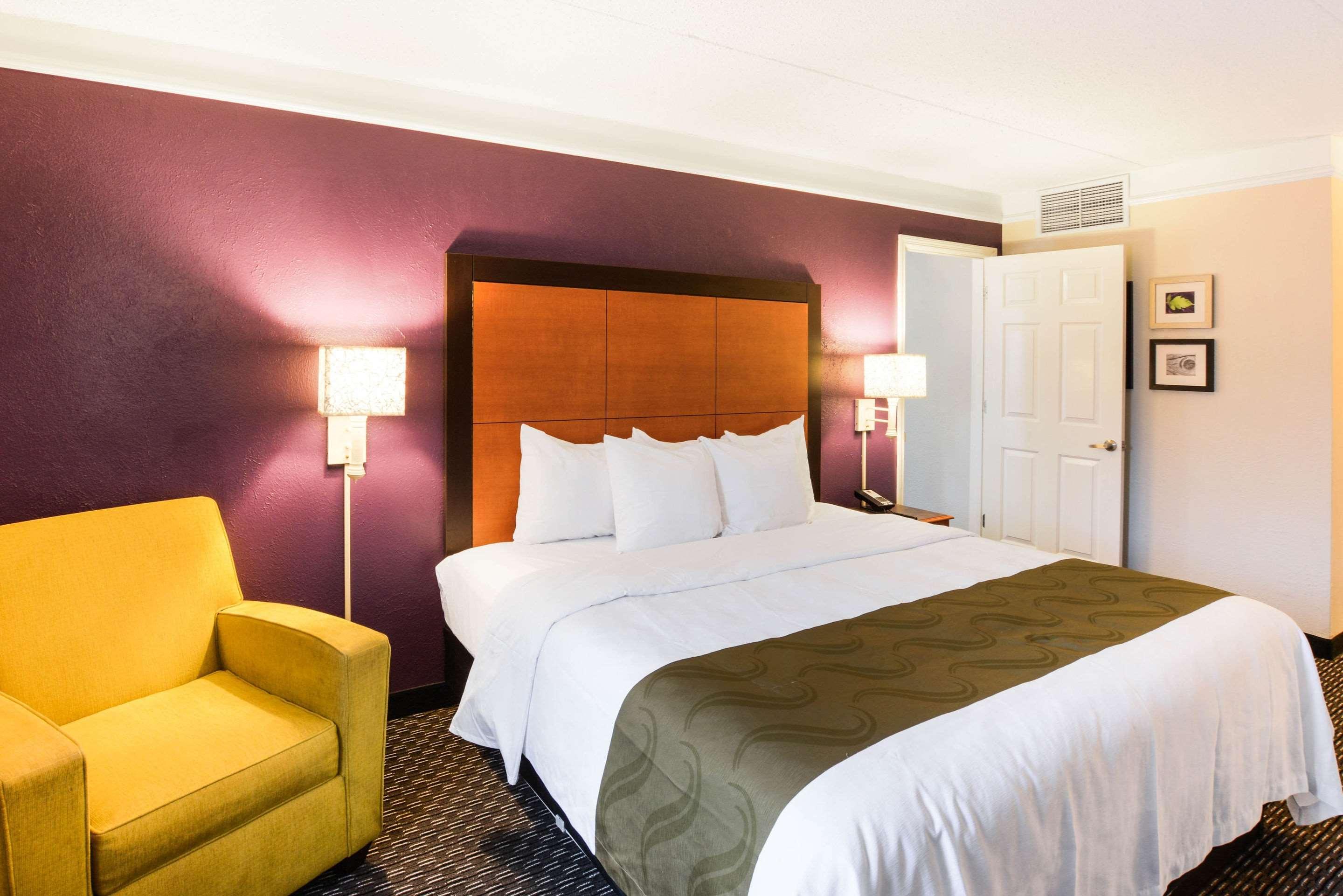 Quality Inn & Suites North Charleston - Ashley Phosphate Exteriér fotografie