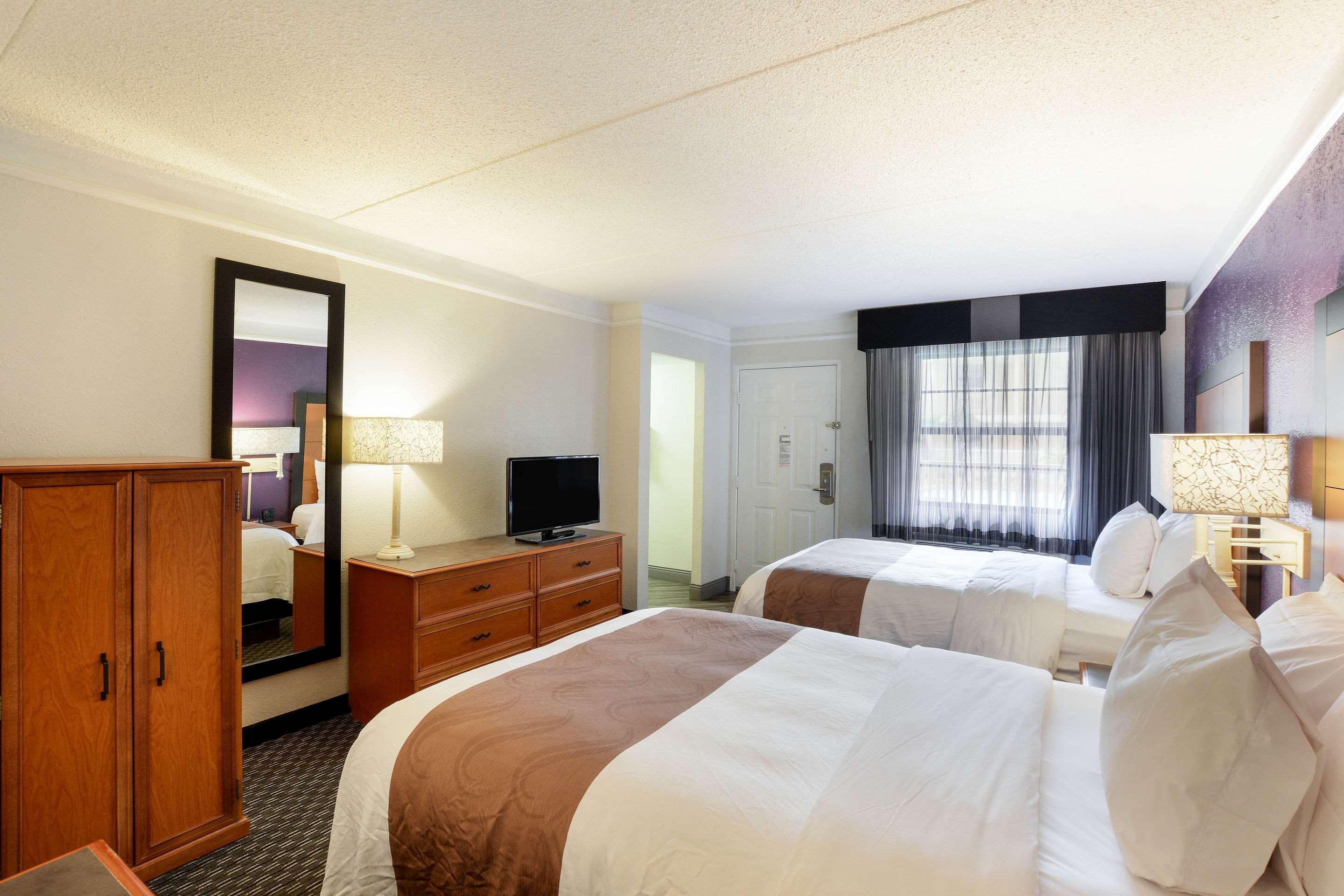 Quality Inn & Suites North Charleston - Ashley Phosphate Exteriér fotografie