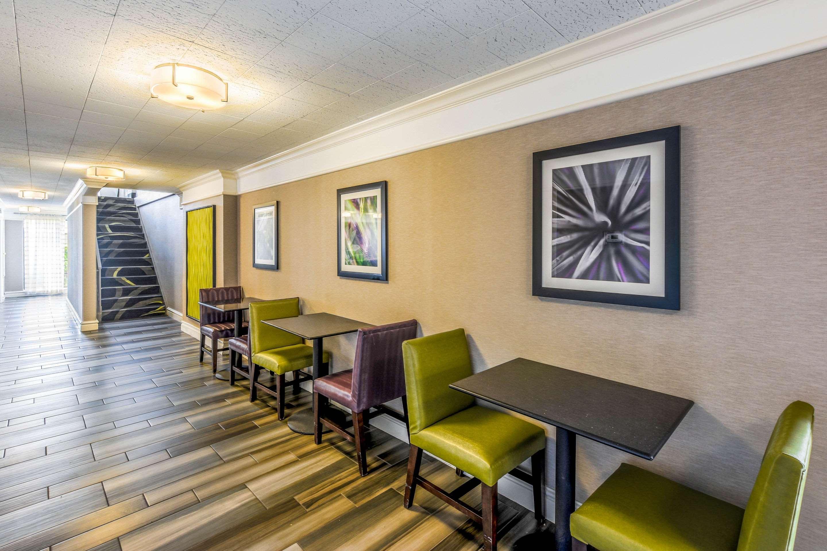 Quality Inn & Suites North Charleston - Ashley Phosphate Exteriér fotografie