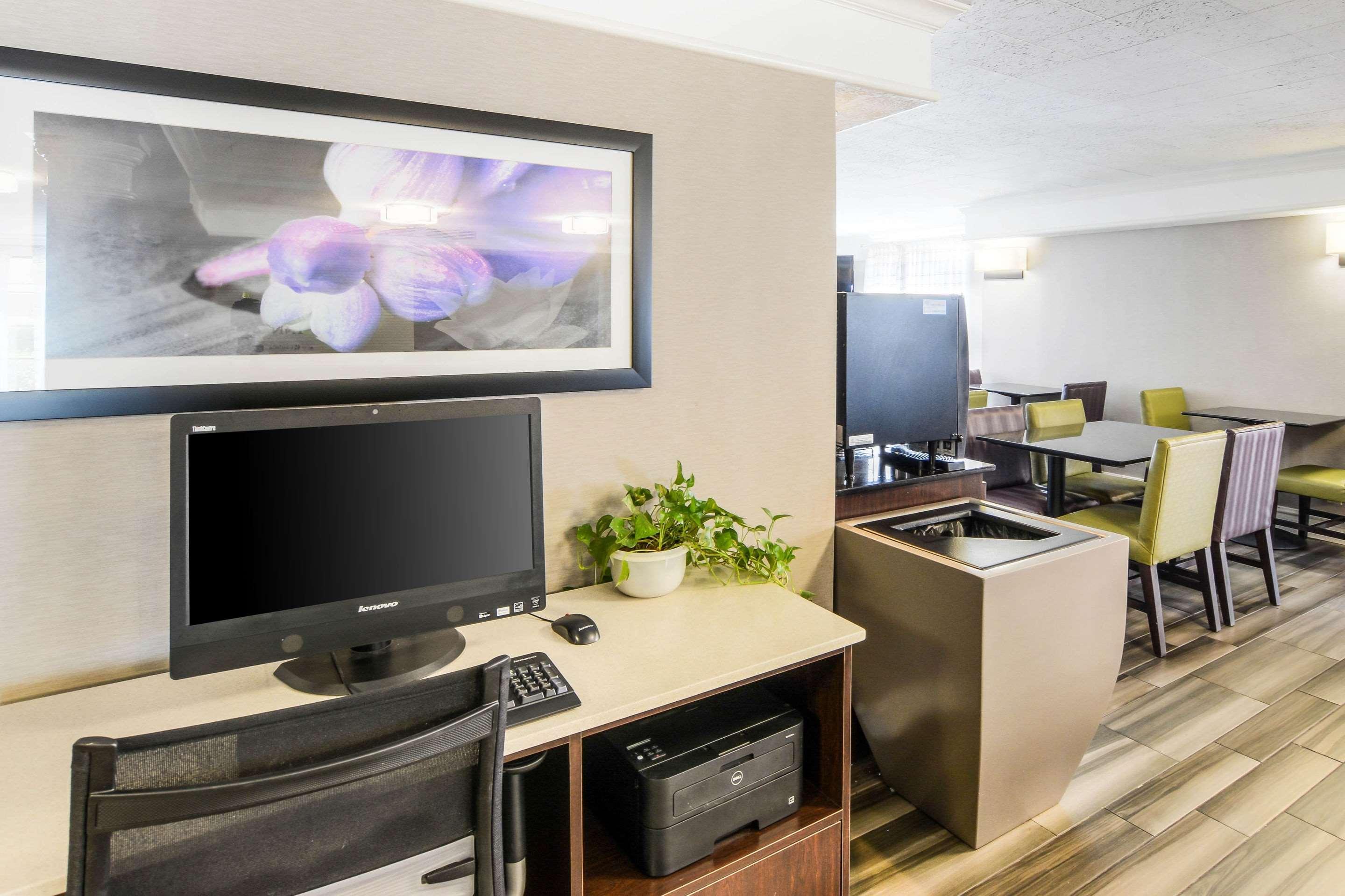 Quality Inn & Suites North Charleston - Ashley Phosphate Exteriér fotografie