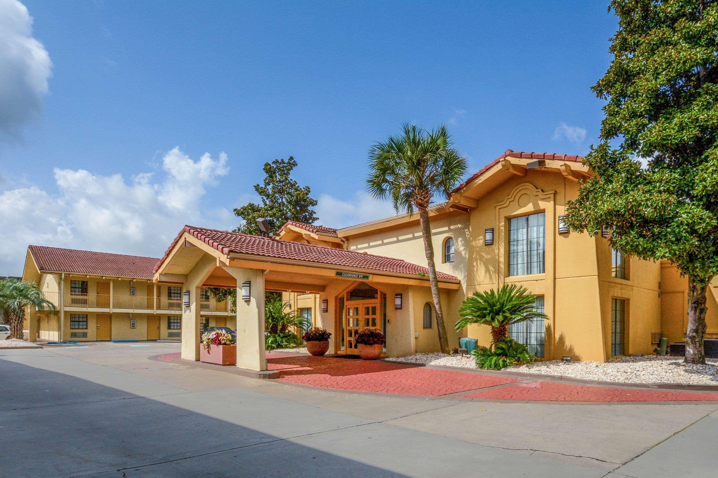 Quality Inn & Suites North Charleston - Ashley Phosphate Exteriér fotografie